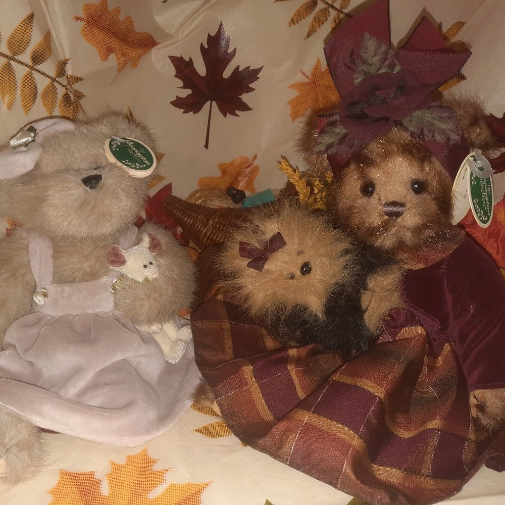 Bearington Bears - two sets - Keri n Teri and Mini with Mouse teddy bear